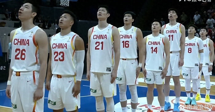 破案了！中国男篮依靠谁逆转了台北队？杨鸣发视频道出三人名字|郭士强|中国队|锋线|李弘权|中国台北队_新浪新闻